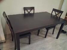Kitchen table 4 chairs