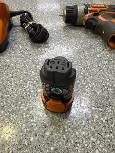 Ridgid R82009 3/8" Drill Kit with 1 Battery and Charger - Photo 2