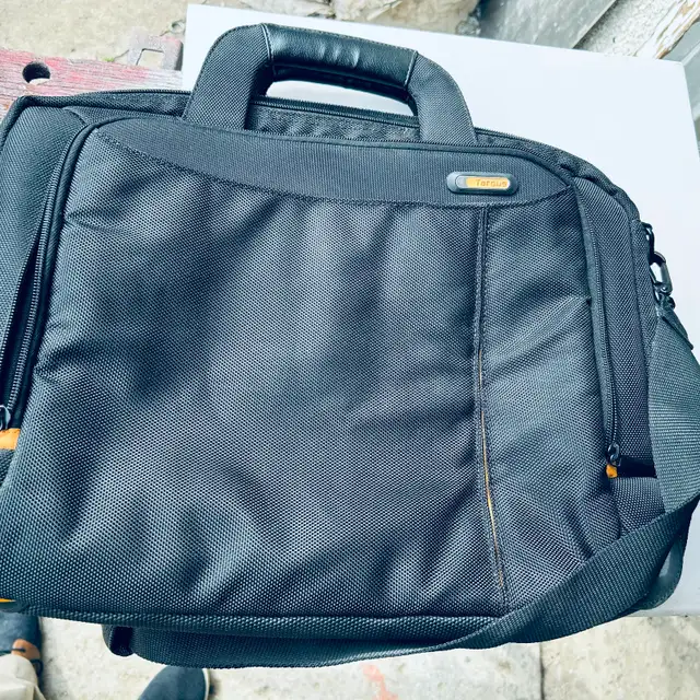 TWO NEW LAPTOP BAGS FOR SALEAS PICTURED