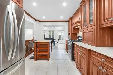 2 storey detached 3 1 beds move in ready ! - Photo 7