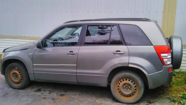Suzuki-Grand Vitara