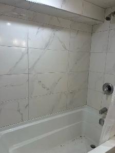 Renovated Large 2 Bedroom   Den Apartment - Photo 8