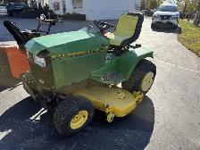 JOHN DEERE 445 RIDING LAWN MOWER - Photo 7