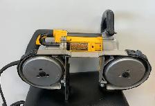 Dewalt Corded Bandsaw - Photo 2