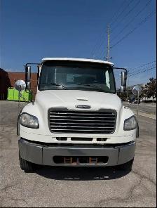 2017 freightliner M2 for sale