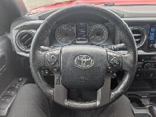 2017 Toyota Tacoma TRD SPORT 4X4 - Photo 16