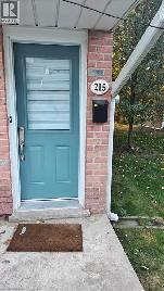 2 BEDROOM TOWNHOUSE FOR RENT IN BURLINGTON · BACKS ONTO RAVINE - Photo 2
