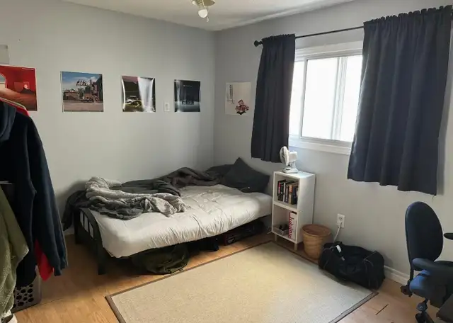 Private Room Located near North Humber College and Hospital