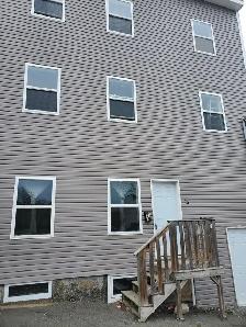 33 Peters St