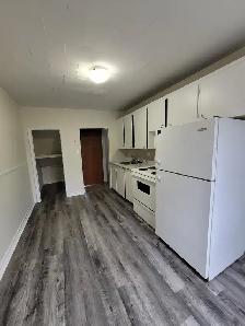 33 Peters St - Photo 2