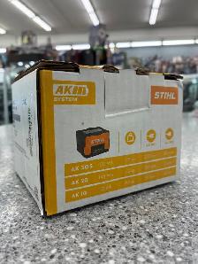 Stihl AK 20 36V Battery (New, Open Box) - Photo 2