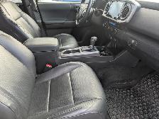 2023 Toyota Tacoma TRD SPORT PREMIUM 4X4 - Photo 10