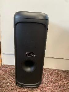 Multifunctional Speaker W/ Mic’s (Open Box) - Photo 7
