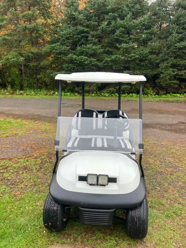 Clubcar Precedent Electric Golf Cart