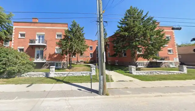 Coming Soon @ 386 Worthington St. West