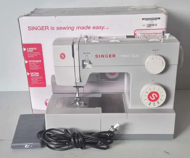 Singer 4411 Sewing Machine (31874099)