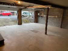 Grand garage pour entreposage a Lachine à louer - Photo 2