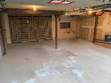 Grand garage pour entreposage a Lachine à louer - Photo 3