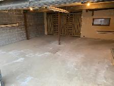 Grand garage pour entreposage a Lachine à louer - Photo 4