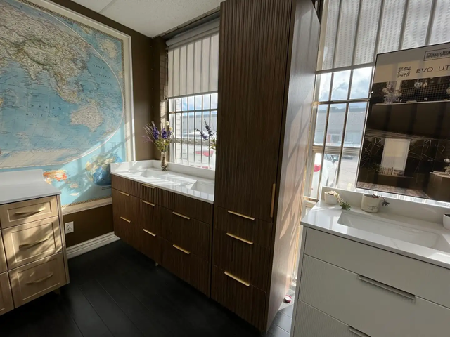 Evolution 3 – Custom Fluted Bathroom Cabinet Collection in Cabi