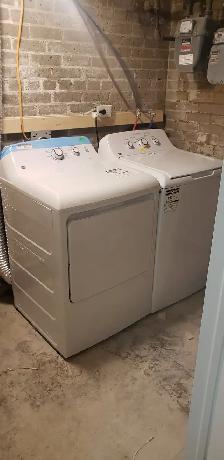 Room for rent..$500..Main and Danforth.. Boys only - Photo 2