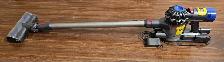 Dyson V8 Cordless Vacuum Cleaner – Great Condition