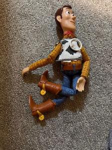 Buzz Light Year and Woody - Photo 2