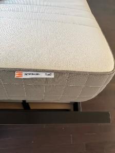 King Size Bed - Photo 3