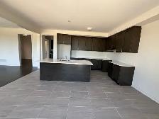 House for rent - Photo 2