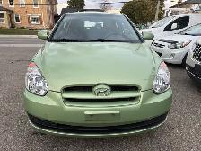 2009 Hyundai Accent, 2 door, Auto, Certified, LOW KM'S - Photo 2