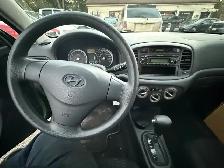 2009 Hyundai Accent, 2 door, Auto, Certified, LOW KM'S - Photo 7