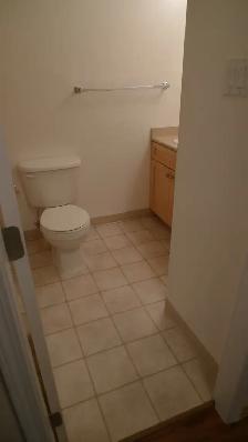 Cat friendly 1 bedroom suite available in Kit's/Fairview! - Photo 6