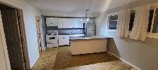 Cozy 1 Bedroom Main Floor | Private Entrance & Patio