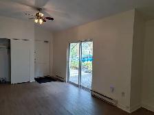 Charming 1 Bedroom   Den | Main Floor & Parking - Photo 7