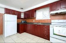 3 Bedroom Top Floor for Rent – Brampton (Kennedy & Steeles) - Photo 2