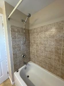 3 Bedroom Semi in a Family Oriented Nieghbourhood - Photo 15