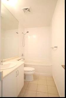 FULLY FURNISHED DOWNTOWN TORONTO CONDO - Photo 5