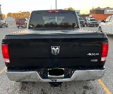 2010 Dodge Ram 1500 ST,4X4, Quad cab, Safetied - Photo 4