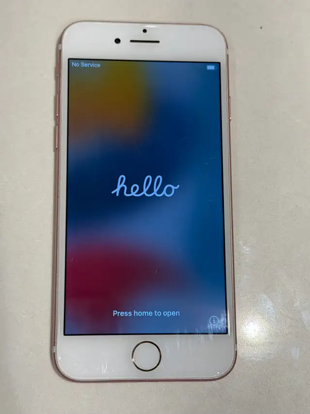 iPhone 7 Rose Gold 32 GB excellent condition