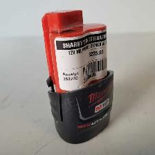 12V Milwaukee 247020 Plastic Pipe Shear w/1.5ah Batt (33010405) - Photo 2