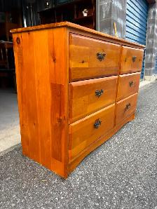 Pine 6 Drawer Dresser - Photo 3