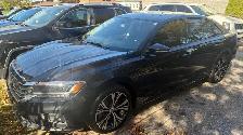 2022 Volkswagen Passat 2.0T Limited Edition - Photo 3