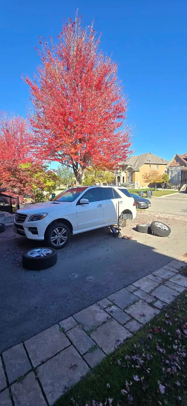 SEASONAL TIRE CHANGE