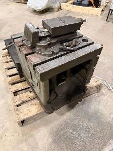 Industrial Milling Machine Table with Swivel Vise, Milton ON - Photo 2