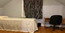 FEMALE only - 2 Rooms - NOW - Mohawk College - St Jos Hospital - Photo 2