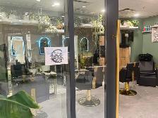 Hair Salon Chair for Rent — Downtown Calgary - Photo 2