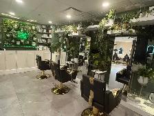 Hair Salon Chair for Rent — Downtown Calgary - Photo 5