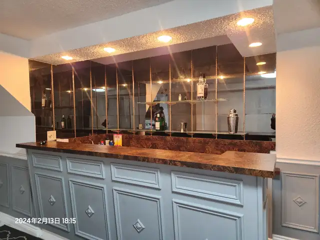 Newly renovated 2 bedroom BSM $1800 @Dufferin & Steeles