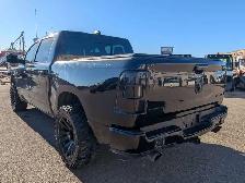 2022 Ram 1500 Sport 5.7L LEATHER/12'' Nav/FUEL Rims/Camera - Photo 9