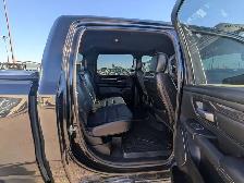 2022 Ram 1500 Sport 5.7L LEATHER/12'' Nav/FUEL Rims/Camera - Photo 16